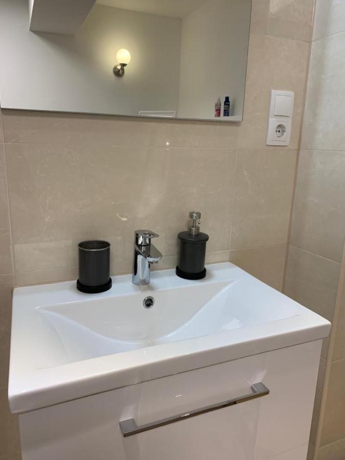 Lovely Share Apartment Aachener Weiher ケルン エクステリア 写真