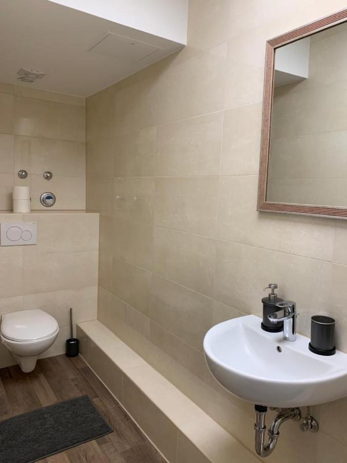 Lovely Share Apartment Aachener Weiher ケルン エクステリア 写真